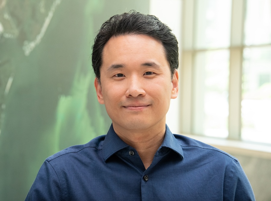 Headshot of Howard Chang